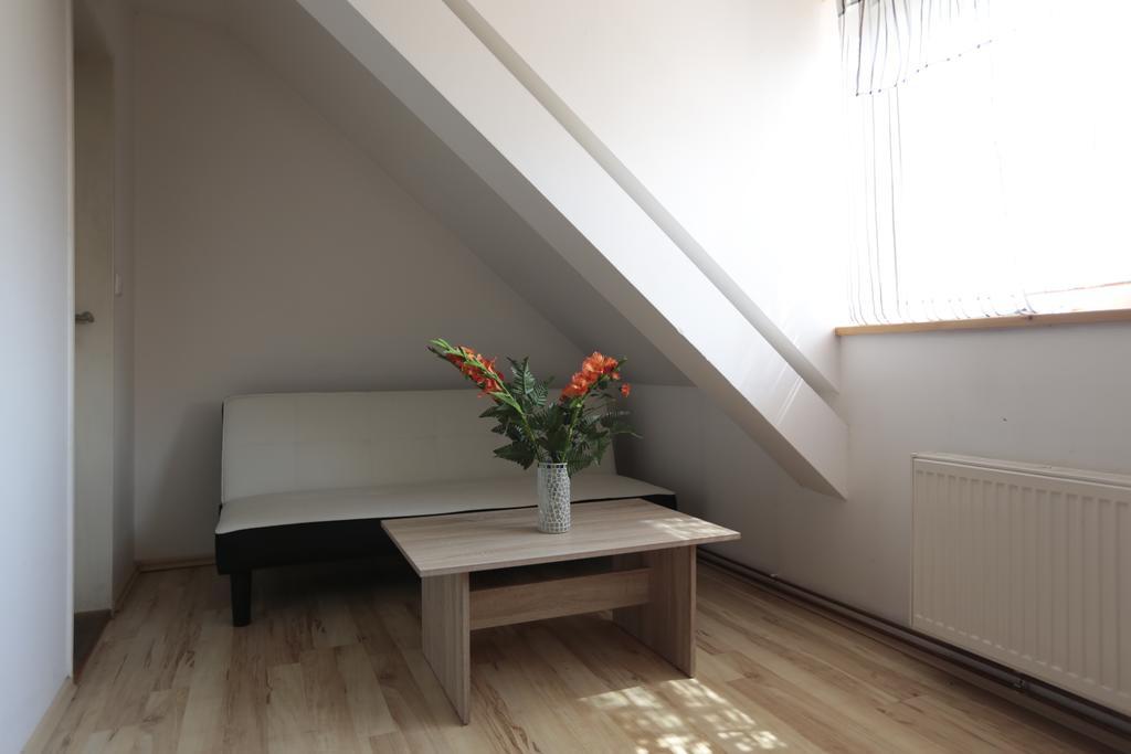 Penzion Na Cymbálku Horni Tranovice Zimmer foto