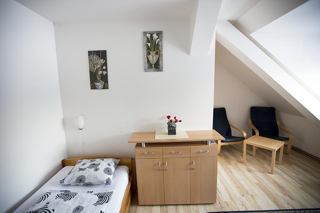 Penzion Na Cymbálku Horni Tranovice Zimmer foto